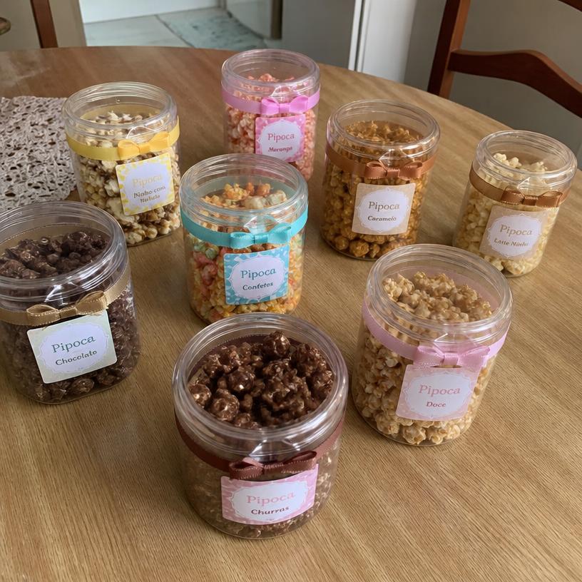 Foto enviada no WhatsApp com potes de pipoca gourmet prontos